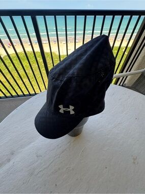 Under Armour, Black Sport Running Cap with Logo